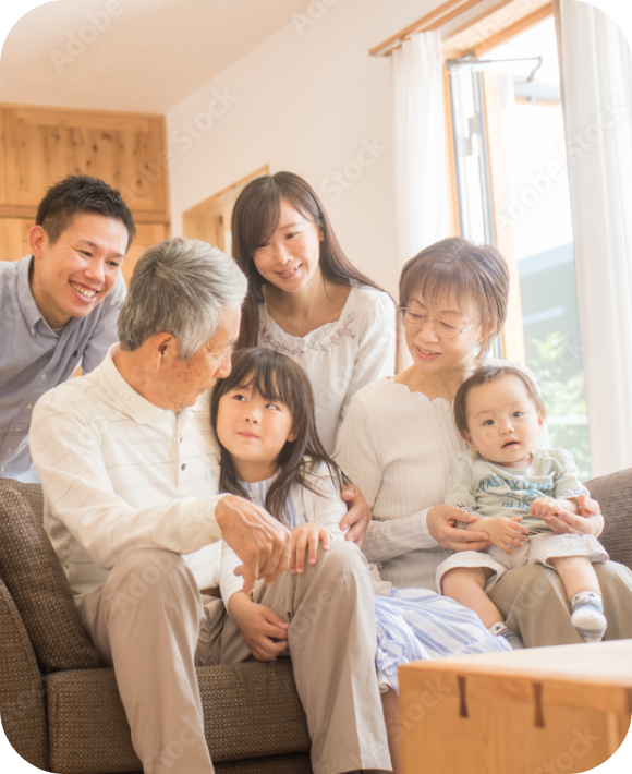 お客様一人ひとりのニーズに合わせた最適な保険商品を提案いたします。